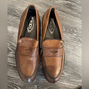 Tod's Brown Leather Loafers